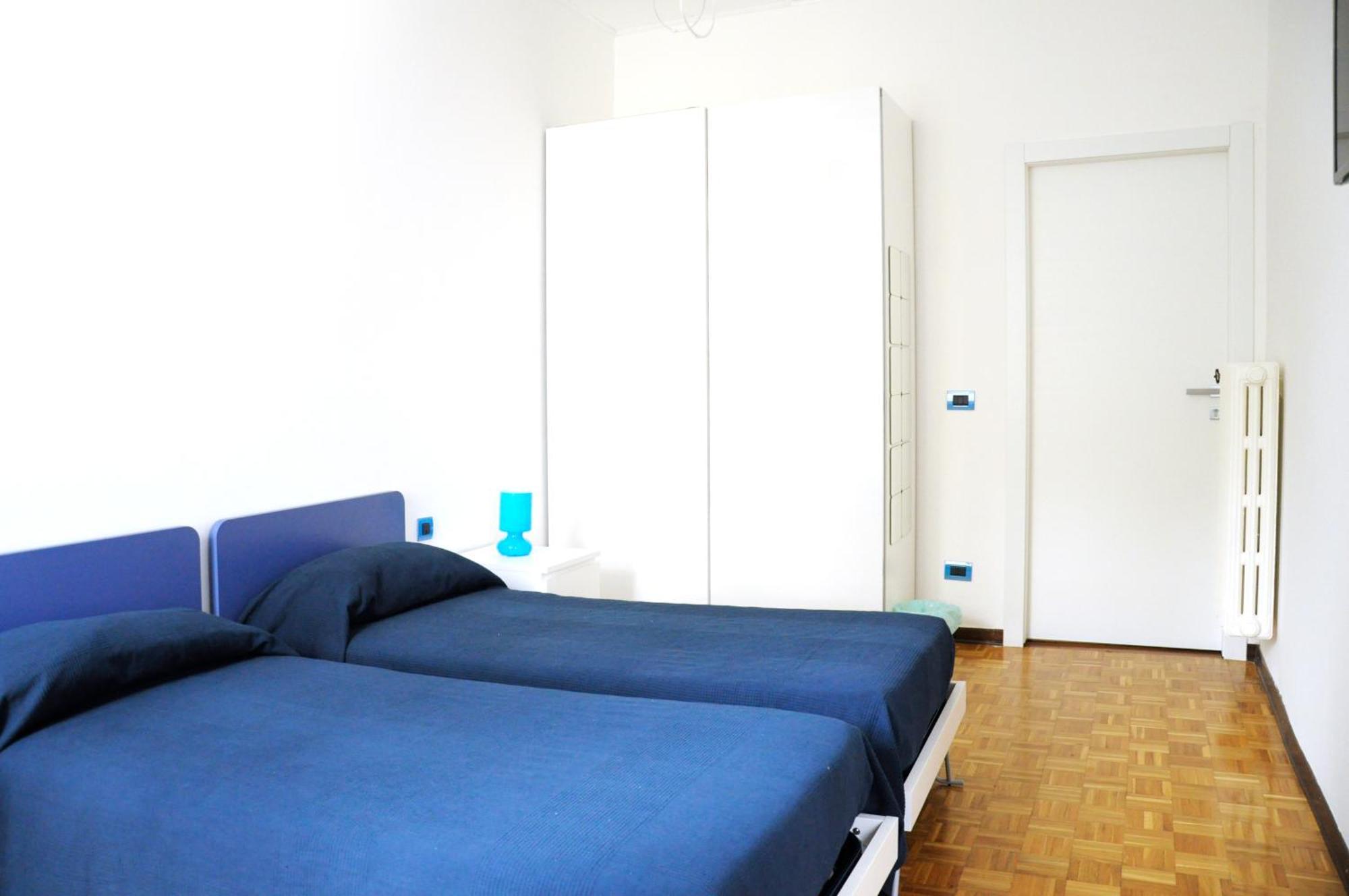 Double or Twin Room,1084135051:JPEG